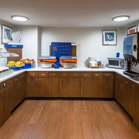 Holiday Inn Express - Times Square By Ihg-2